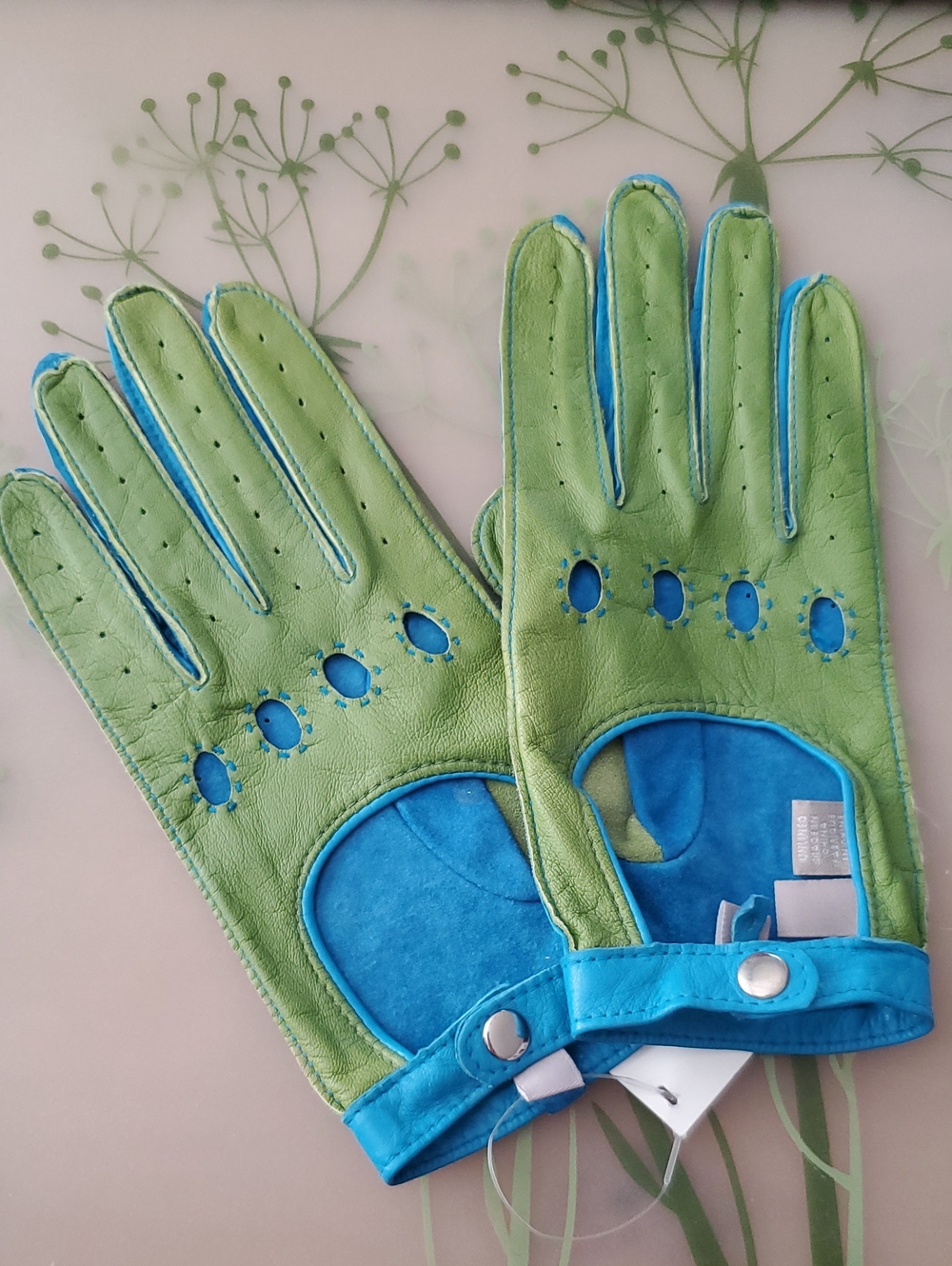 Vintage 90's NWT Green & Blue Leather Driving Gloves Medium